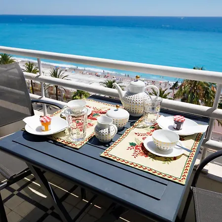 Wonderful On Sea Apartment