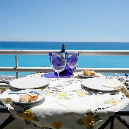 Wonderful On Sea Apartment *